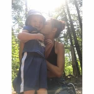 Meet your Posher, Adriana